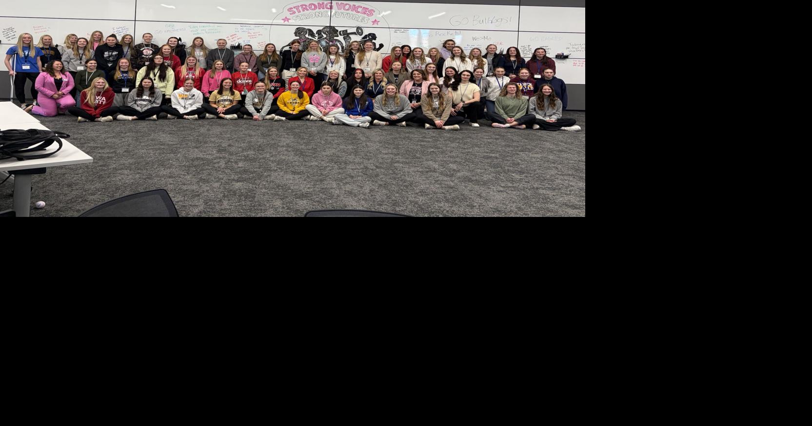 Female athlete summit brings energy and empowerment to Oskaloosa summit