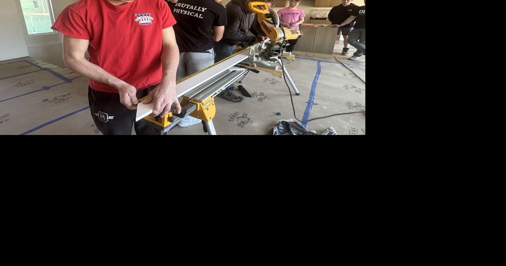 Student homebuilding program has growing pains