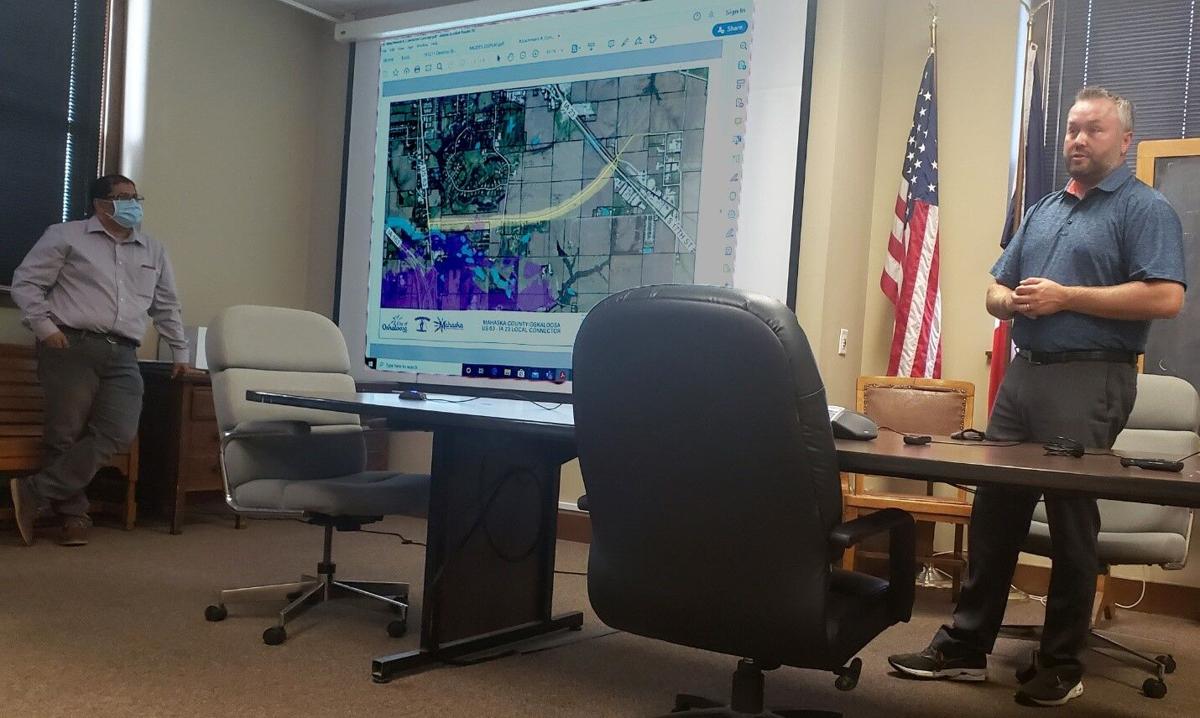 City Officials Hear Plan For Connector Roadway On Southeast Edge Of Osky Local News Oskaloosa Com