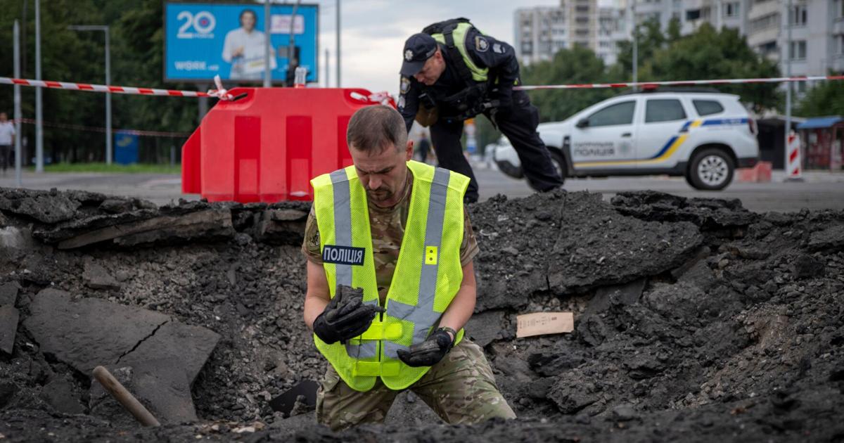 Российские атаки убили 2 и ранили 12, когда украинские силы атаковали нефтяные танкеры
