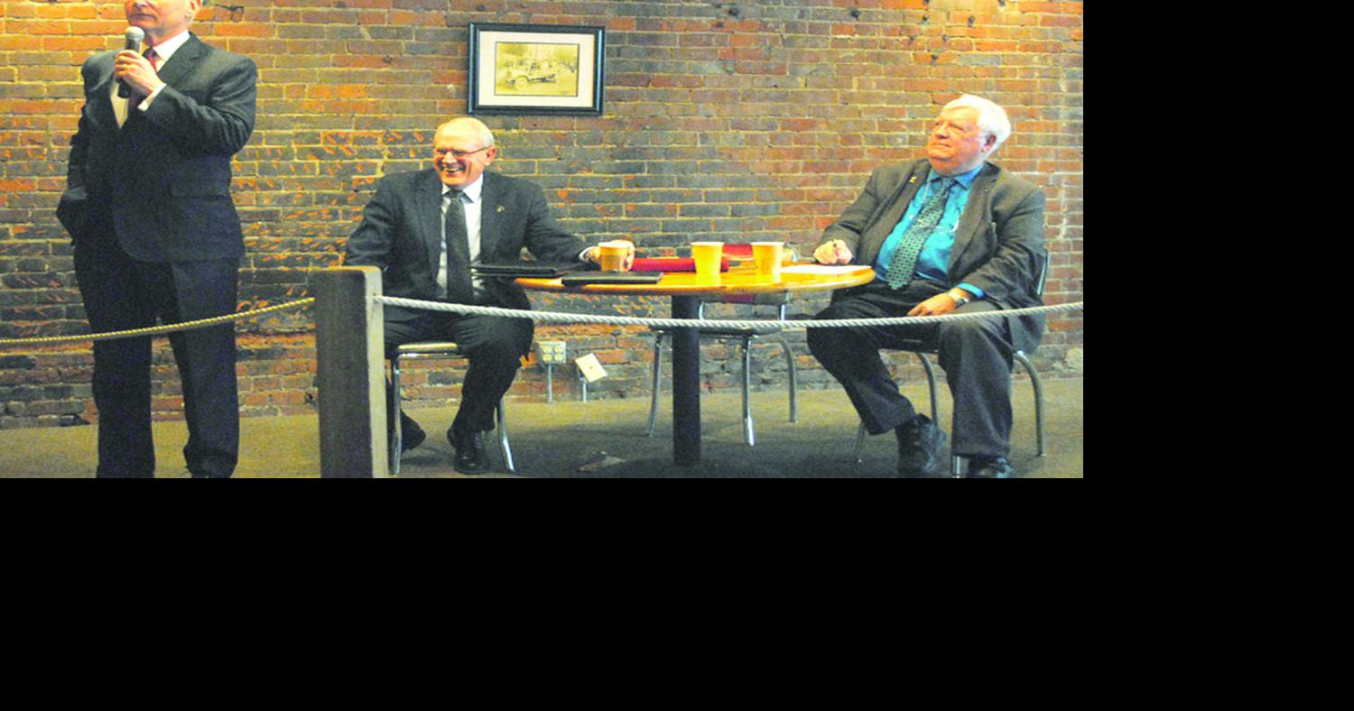 Rozenboom, Vander Linden ready for funnel week Pella