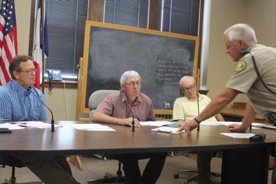 Supervisors Approve Plan For Wage Compensation Study Local News Oskaloosa Com