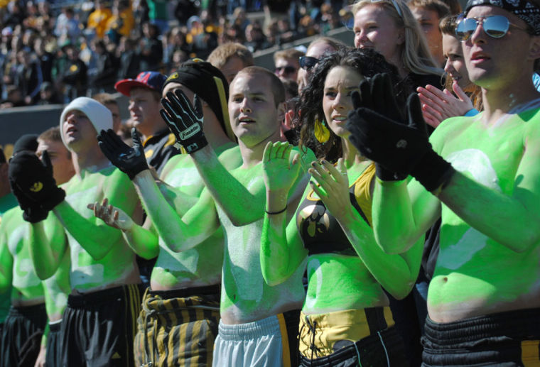 Iowa vs CMU