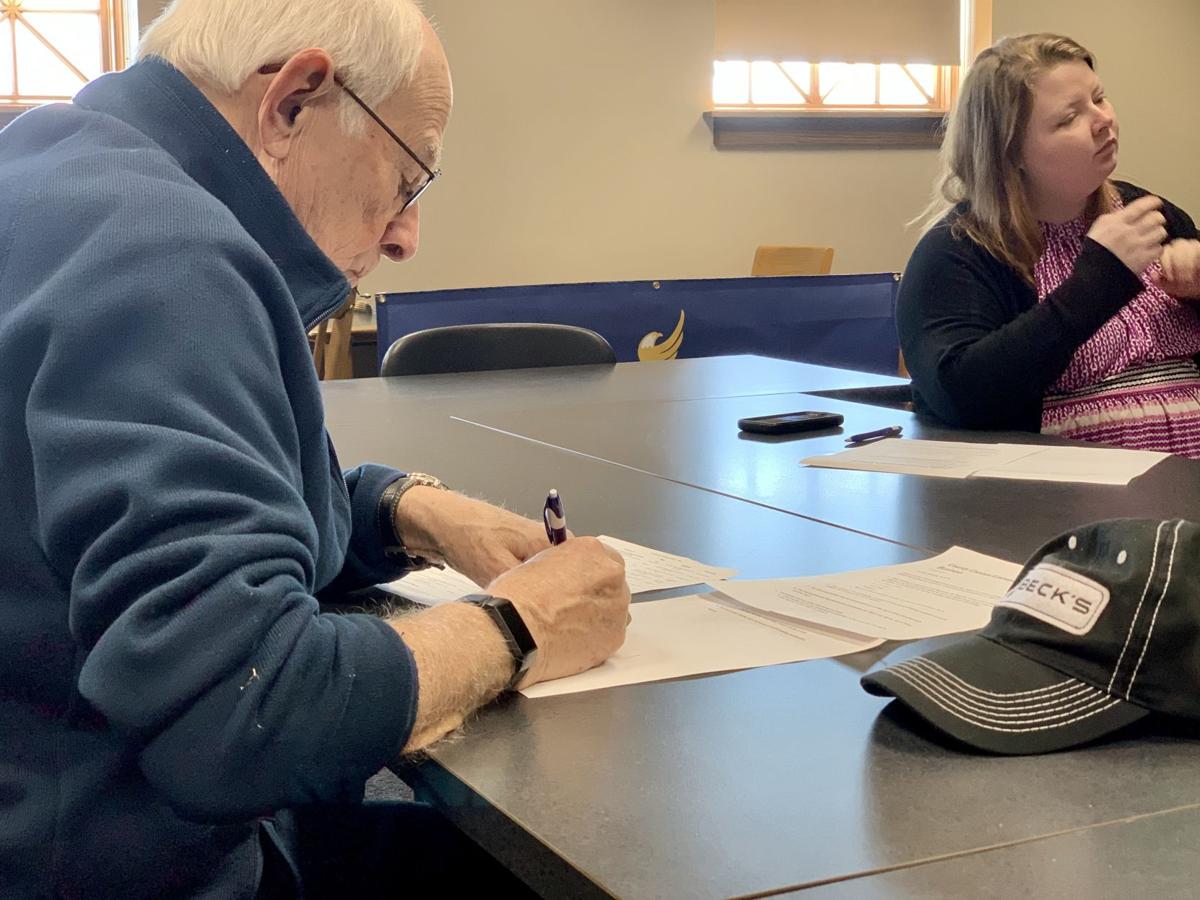 Low Voter Turnout At The Iowa Libertarian Party Caucus Iowa Oskaloosa Com