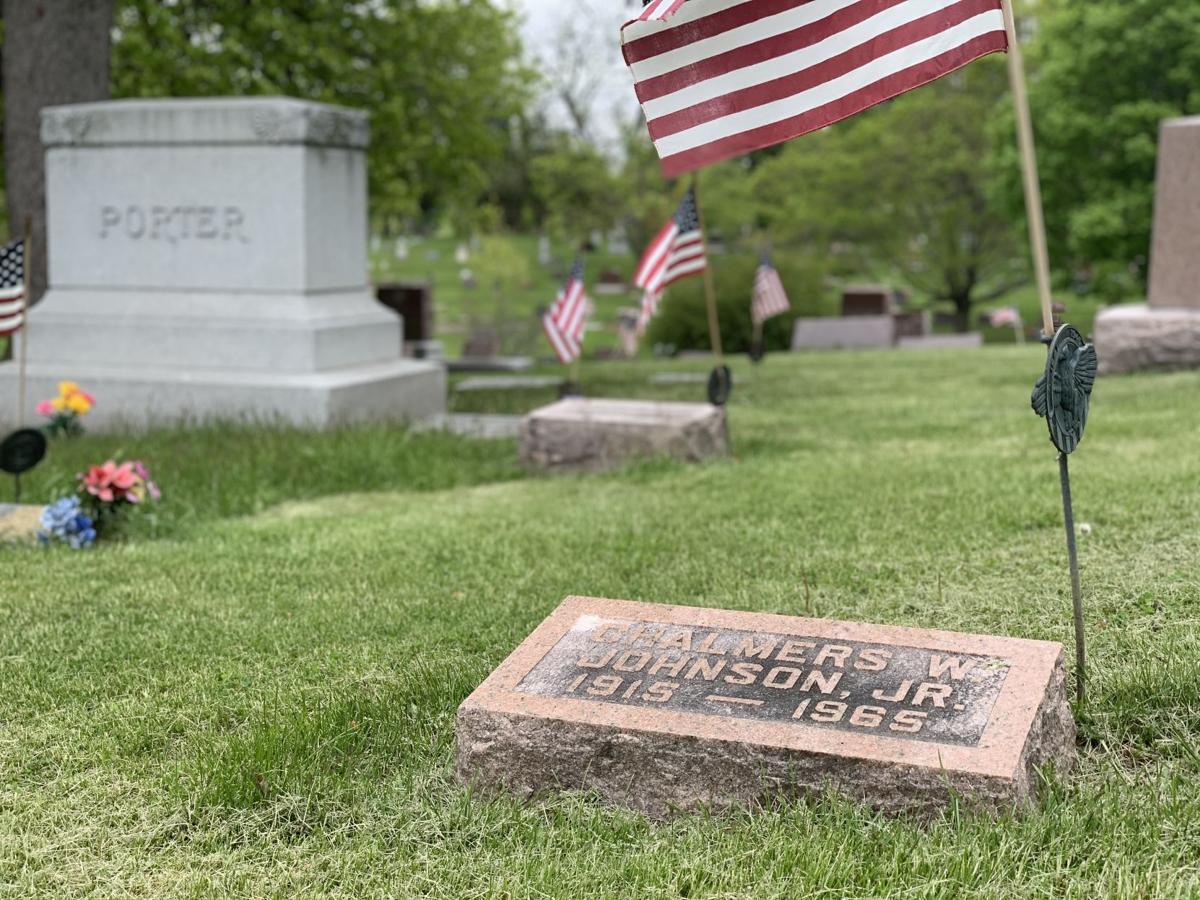 American Legion Veterans and volunteers prepare for Memorial Day
