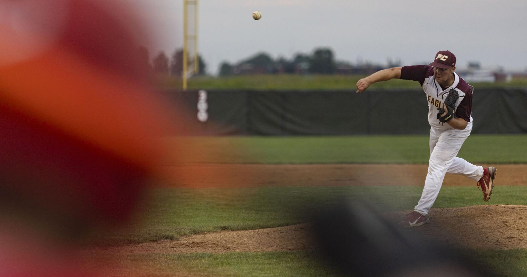 Pella Christian stuns unbeaten West Marshall, 10-6 - Vimarsana News