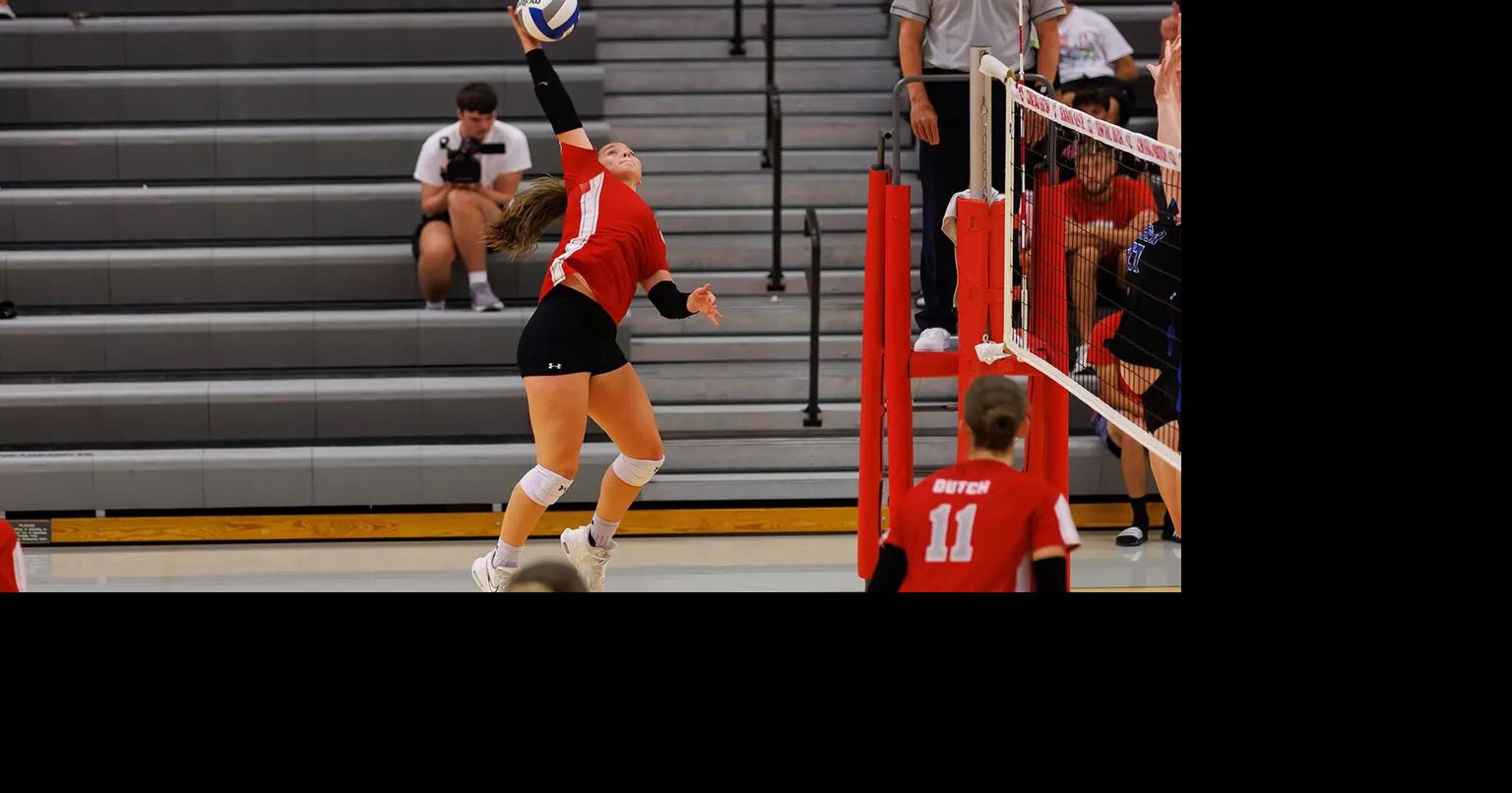 Dutch persevere for volleyball in league opener Pella