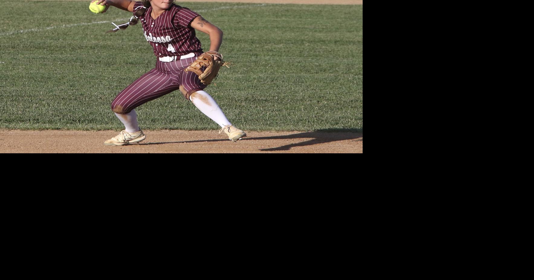 Oskaloosa opens postseason with 8-1 win over Mount Pleasant