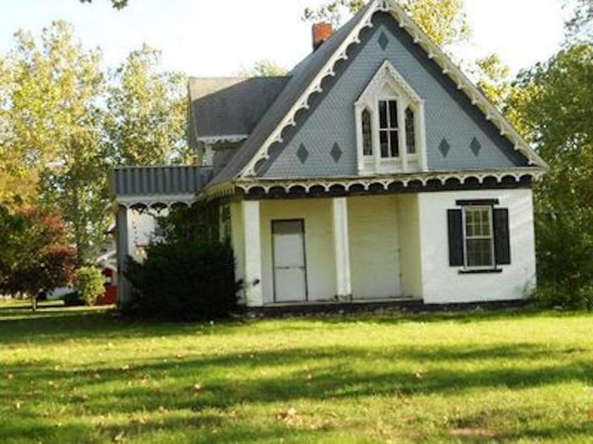 A historic Eddyville house is reportedly haunted Local News