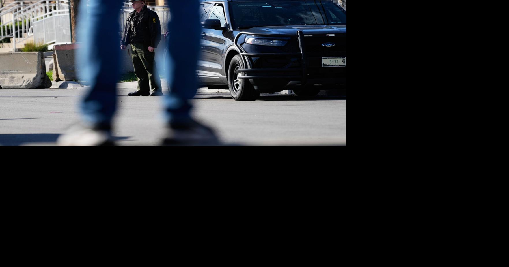 Judge agrees to extend block on Guard deployment in Chicago while