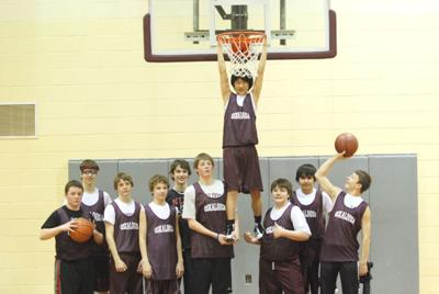 Oskaloosa 8th Grade Boys Aau Basketball Team Finishes Season