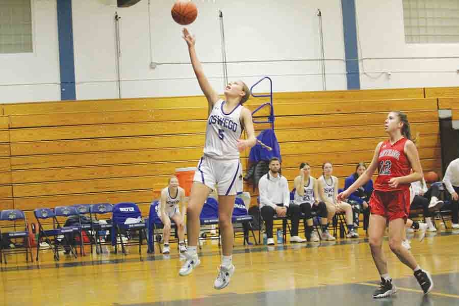 Oswego State women's basketball falls short heading into holiday