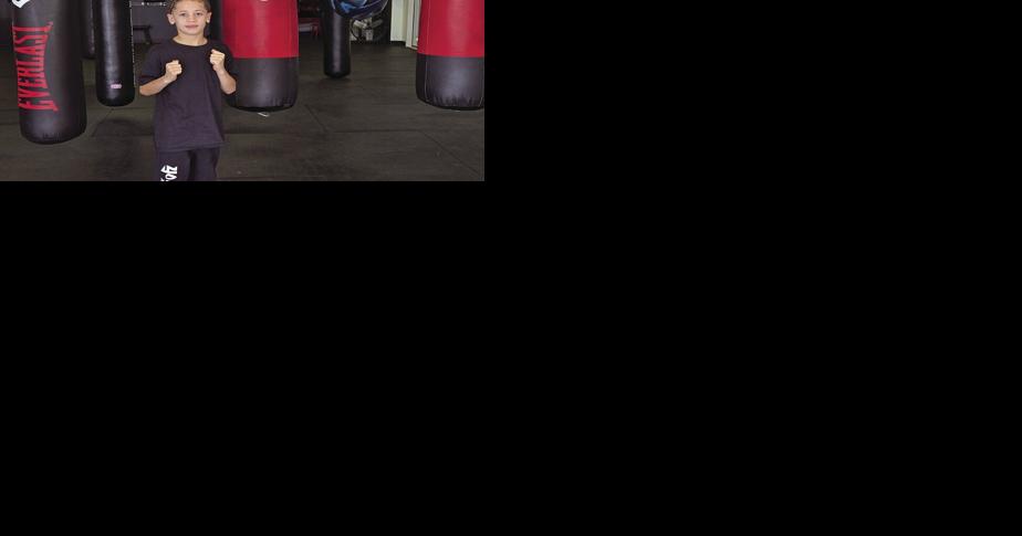 Oswego’s King Cook pursuing Silver Gloves boxing crown