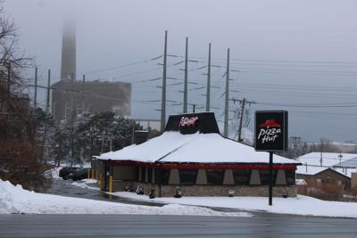 Oswego Pizza Hut To Close Monday News Oswegocountynewsnow Com