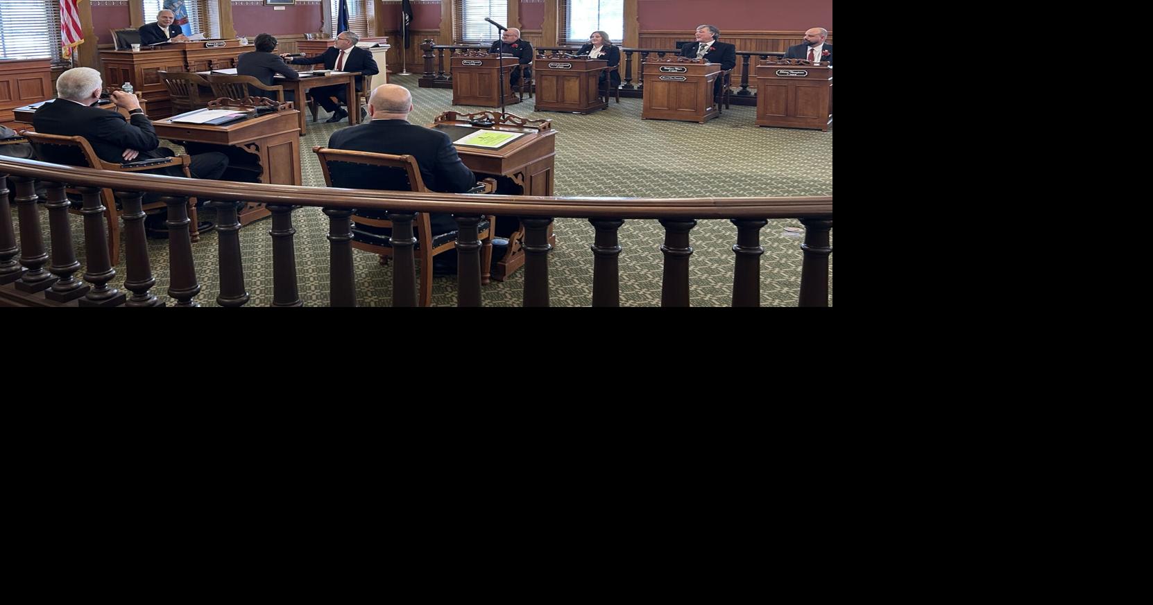 Oswego Common Council tables tax cap override amid clash with mayor