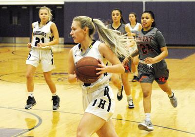 Lady Warriors Varsity Hoops Declaw Bearcats Sports
