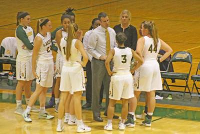 Suny Oswego Women S Basketball Team Prepares For Weekend Road Trip Sports Oswegocountynewsnow Com