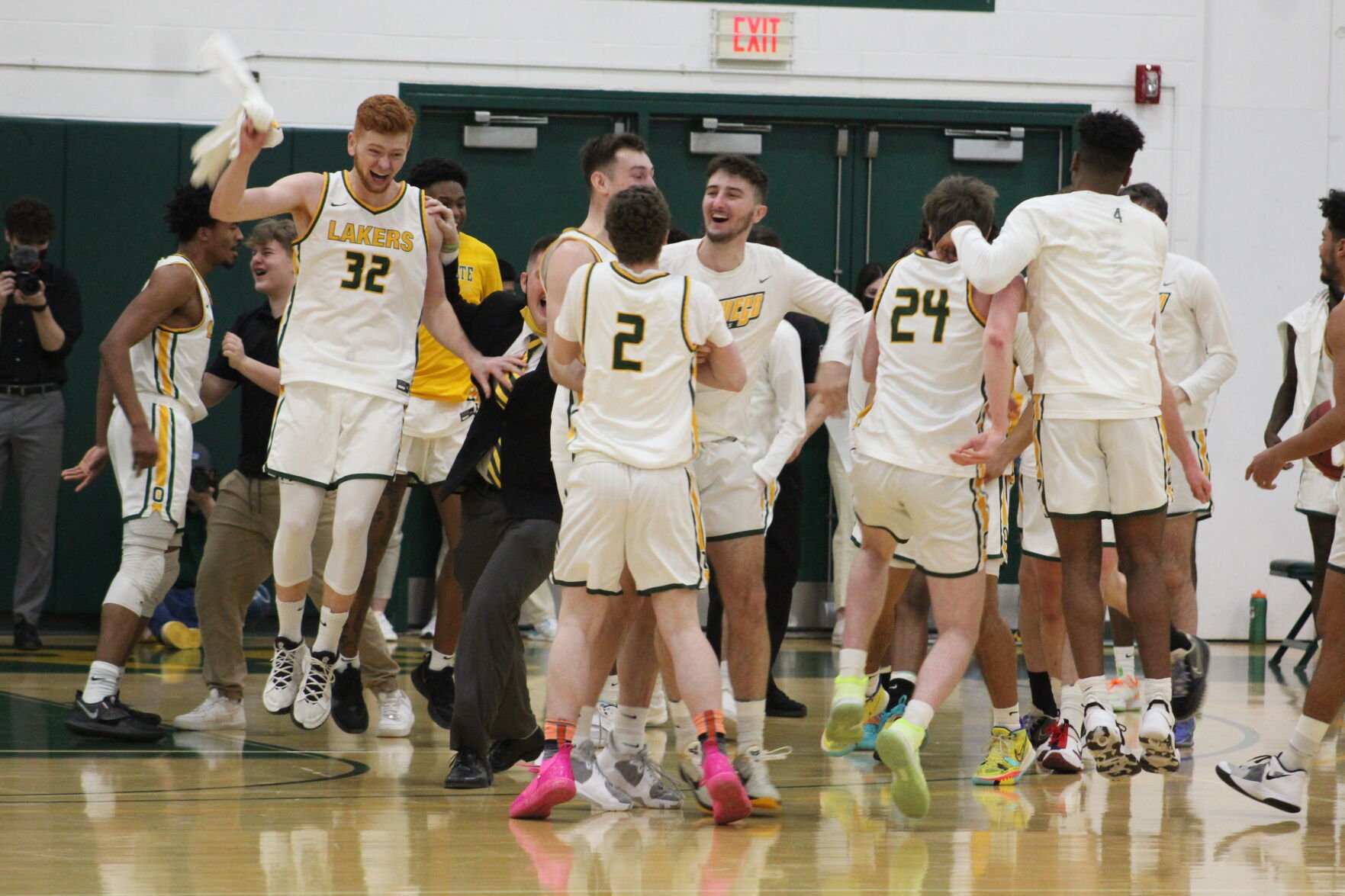 'These Types Of Teams Don't Come Along Very Often': Oswego State Men's ...