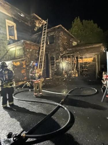 Nine residents displaced after apartment fire in the city of Oswego