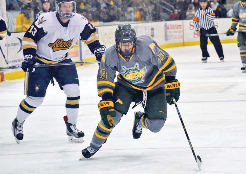Oswego men's hockey prepares for Pathfinder Classic Sports
