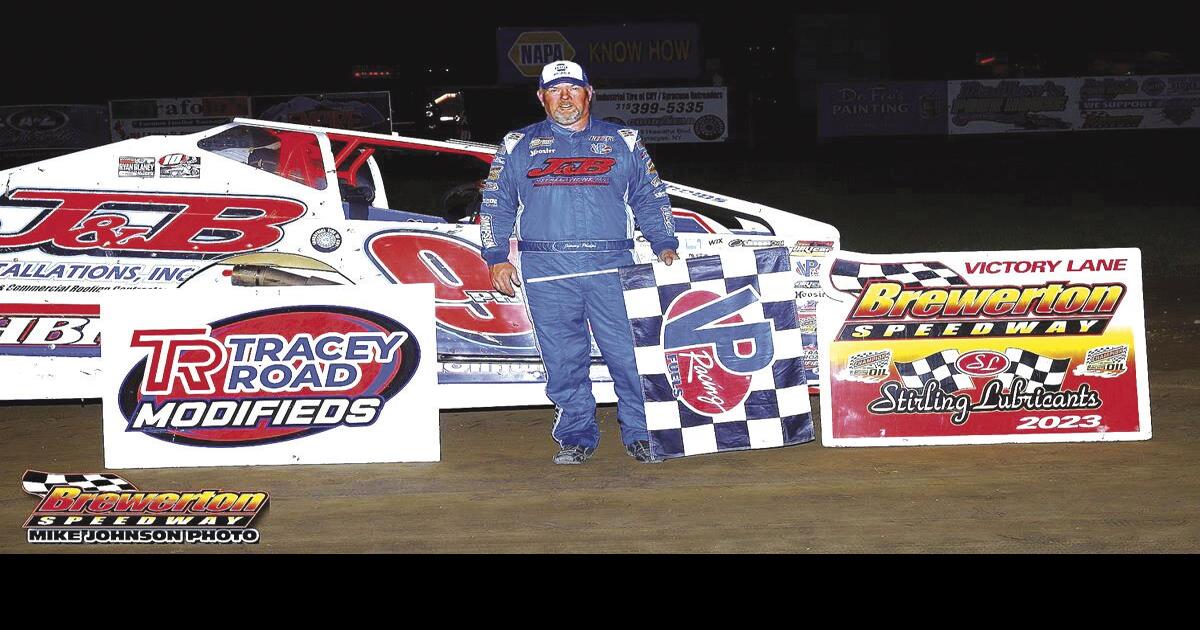 Phelps uses laterace pass for Brewerton Speedway win Sports