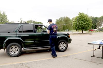 Mask Giveaway Begins In Ottumwa Coronavirus Ottumwacourier Com