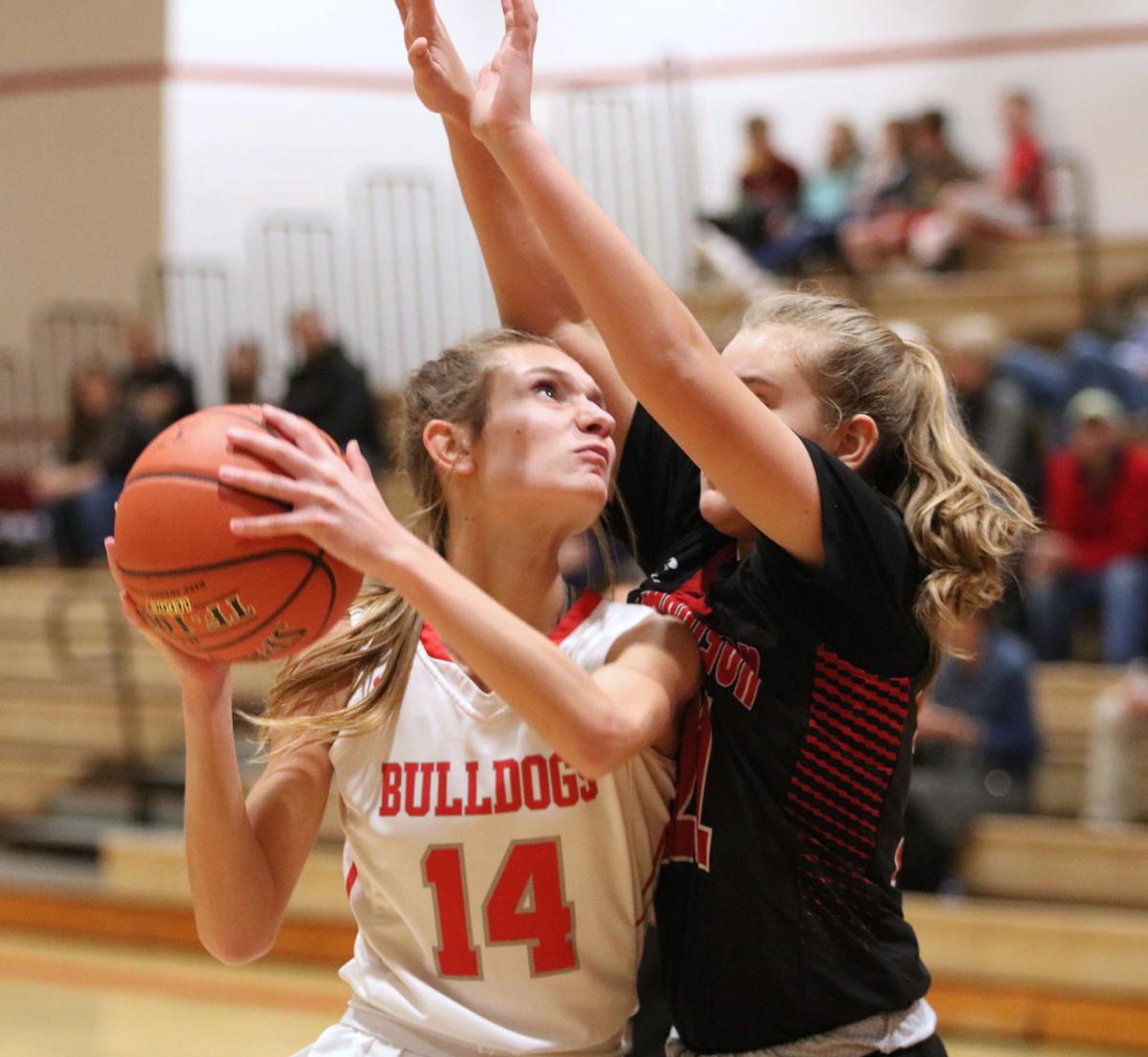 Girls Basketball Bulldogs Get Hot Rout Bloodhounds Sports