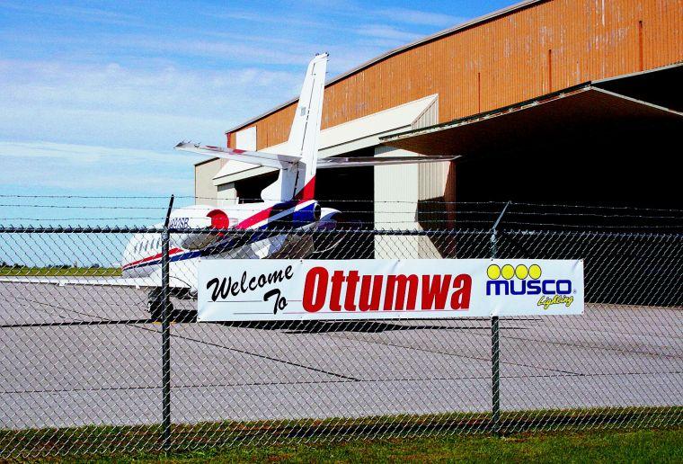 Ottumwa agrees to new fixed base operator at airport Local News