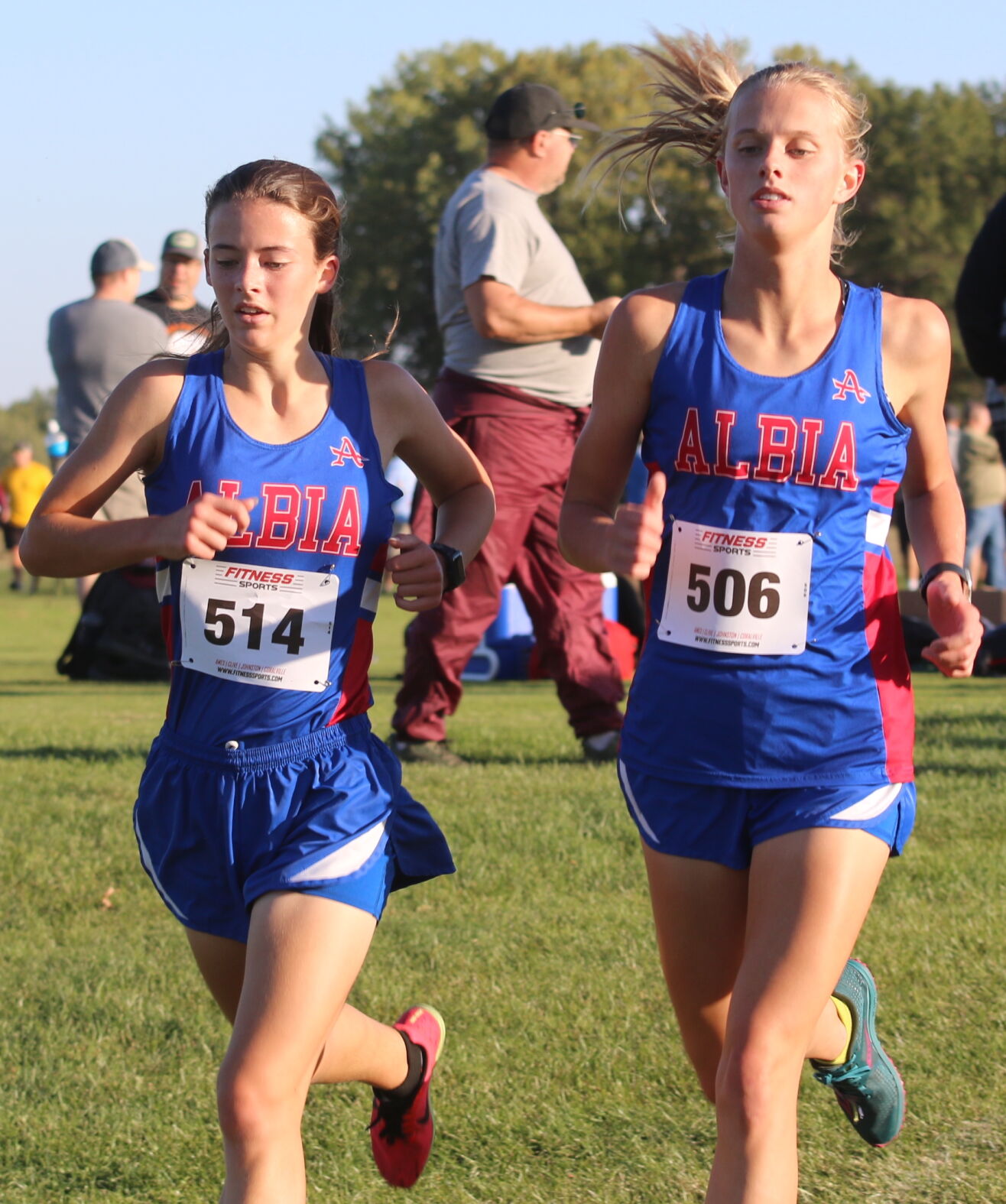 Prep cross-country: 'Big Blue wave' takes SCC cross-country alt