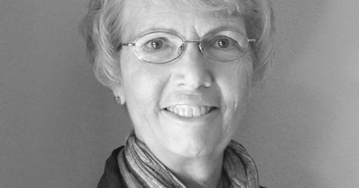 It has a story: For all, a season - Vimarsana News
