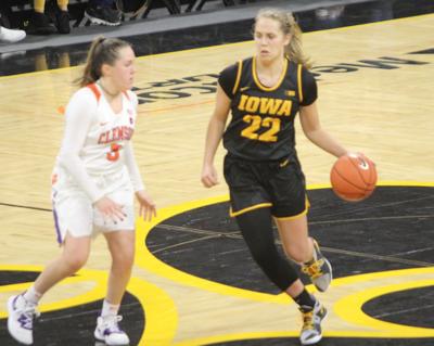 Women S Basketball Hawkeye Women Top Clemson In Acc Big Ten