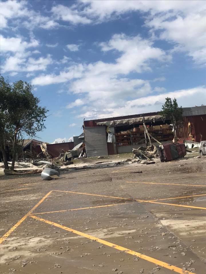 7 briefly hospitalized following tornado that damaged Vermeer Local