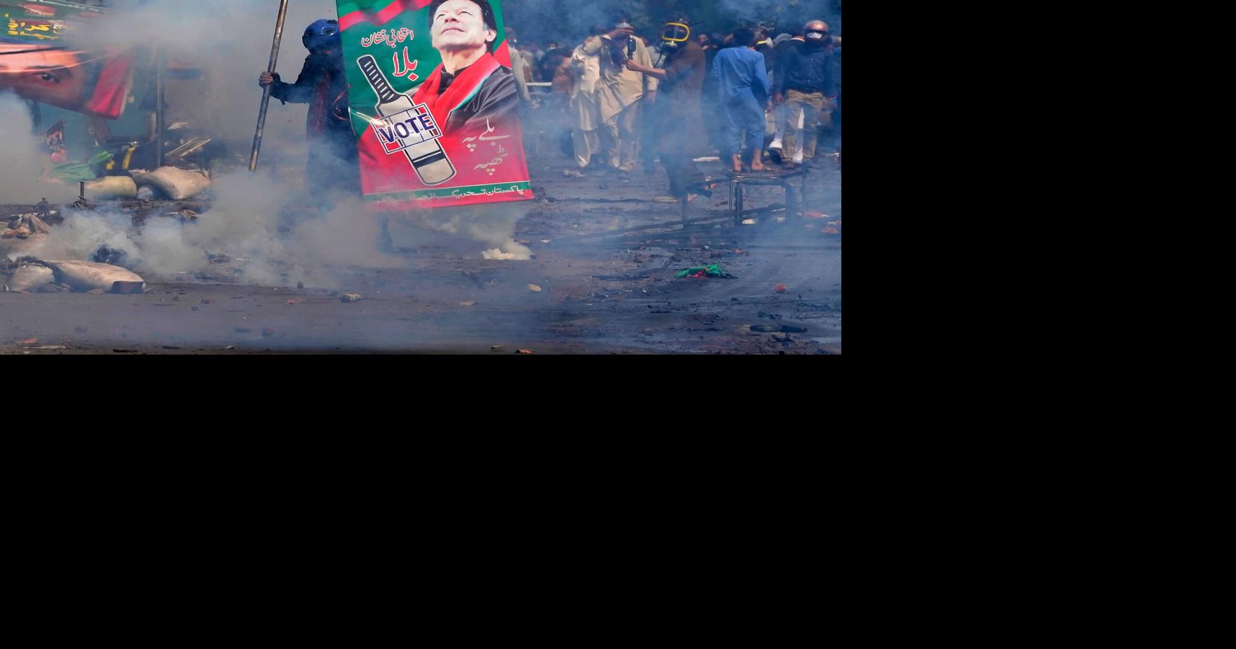 Pakistan says imprisoned ex-Prime Minister Imran Khan is in good health after an eye procedure | National News  ottumwacourier.com