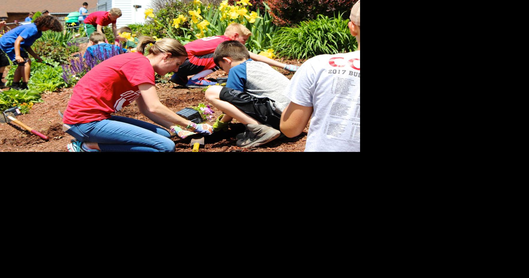 Beautification project offers life lessons | News | ottumwacourier.com