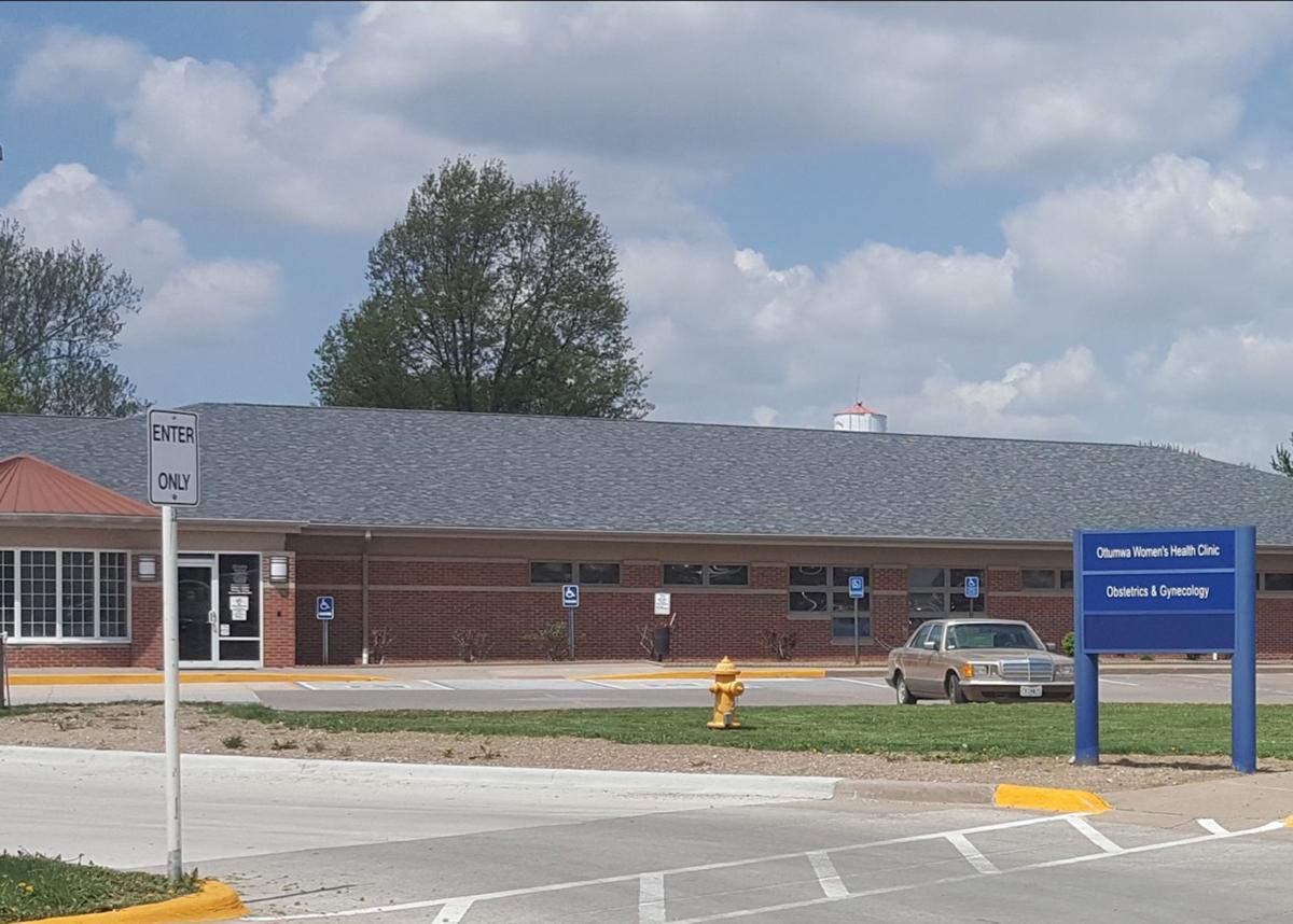 Women S Clinic Celebrates New Location News Ottumwacourier Com