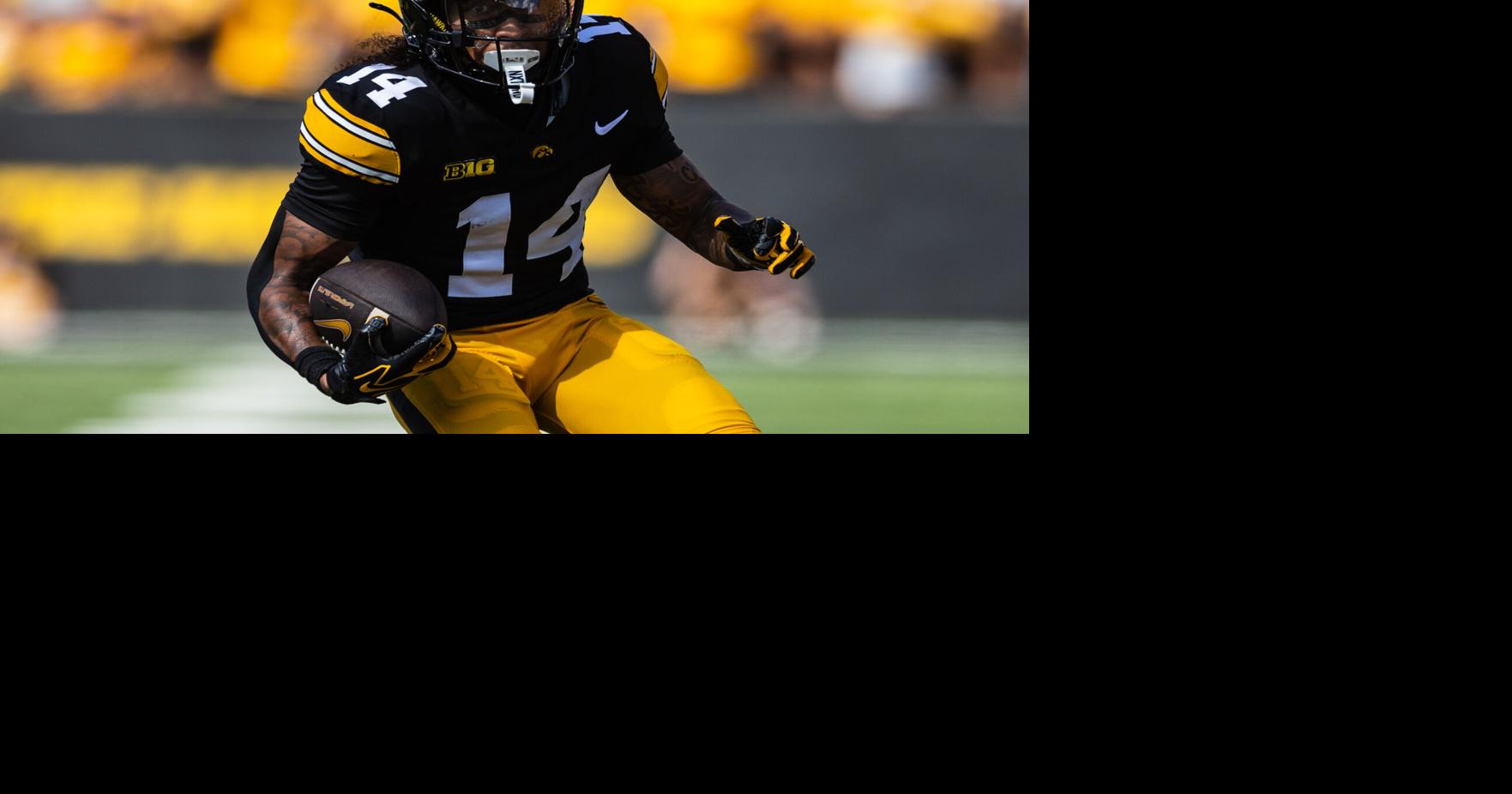 College football: Hawkeyes kick back in Cy-Hawk win