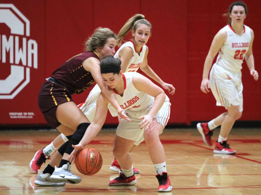Girls Basketball Bulldogs Find A Way Sports Ottumwacourier Com