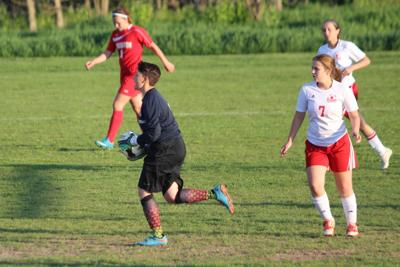Ohs Girls Soccer Drops Tough Match To Chariton Sports Ottumwacourier Com Ohs Girls Soccer Drops Tough Match To Chariton Sports Ottumwacourier Com