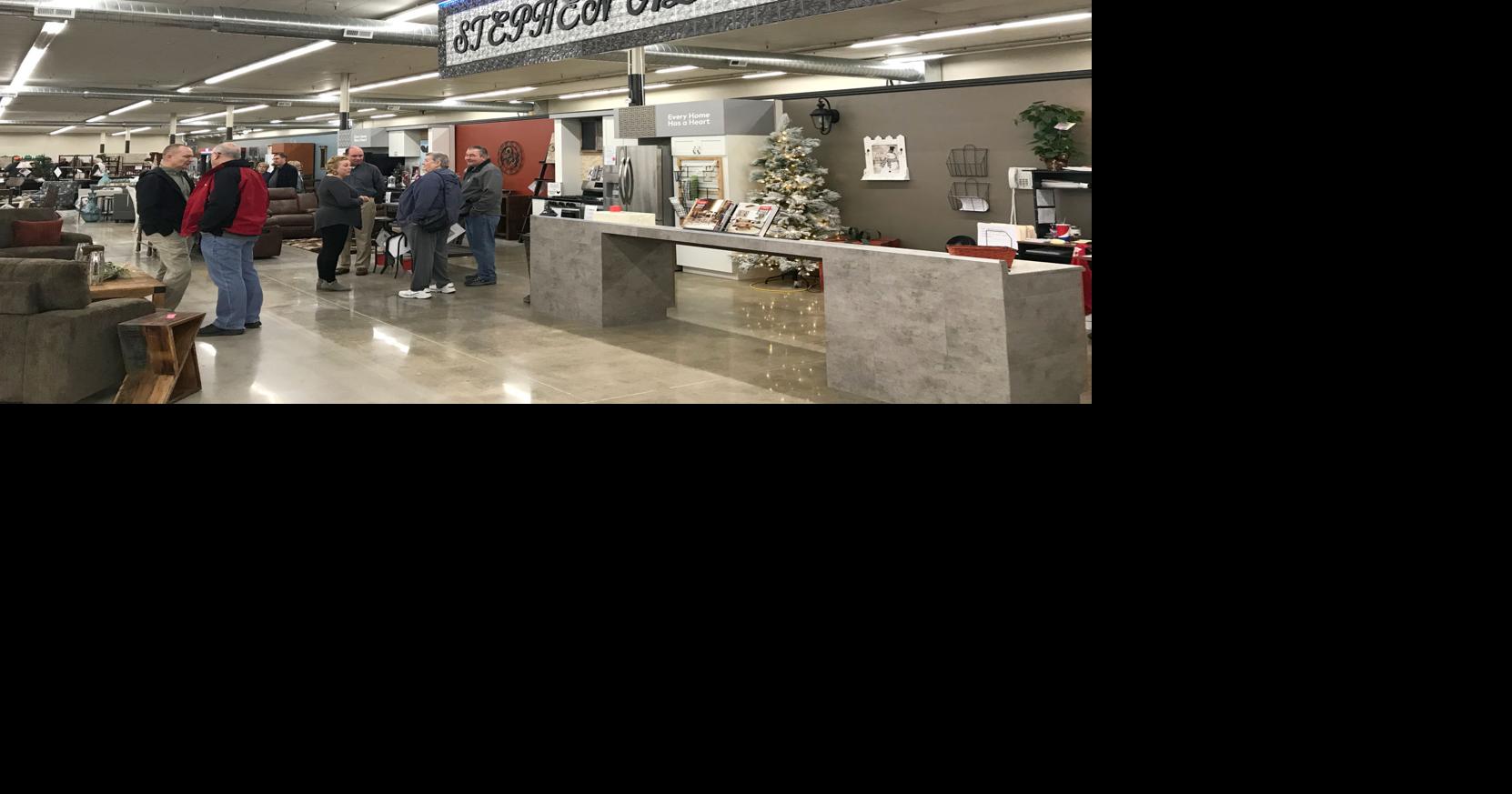 Stephen Alan & Co. opens in Fogle True Value Centerville