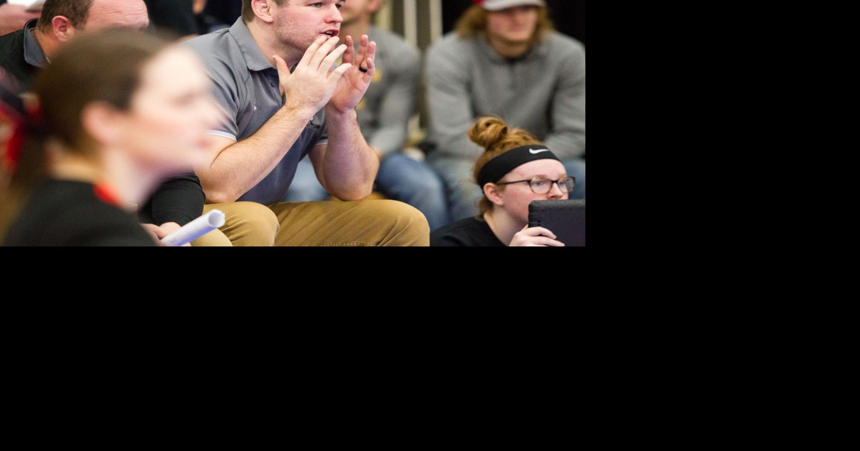 District wrestling preview Centerville