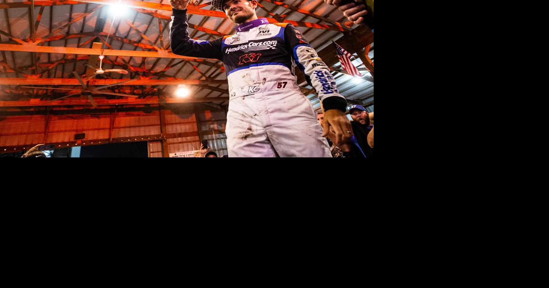 Auto racing: Larson leads them all again | Sports | ottumwacourier.com