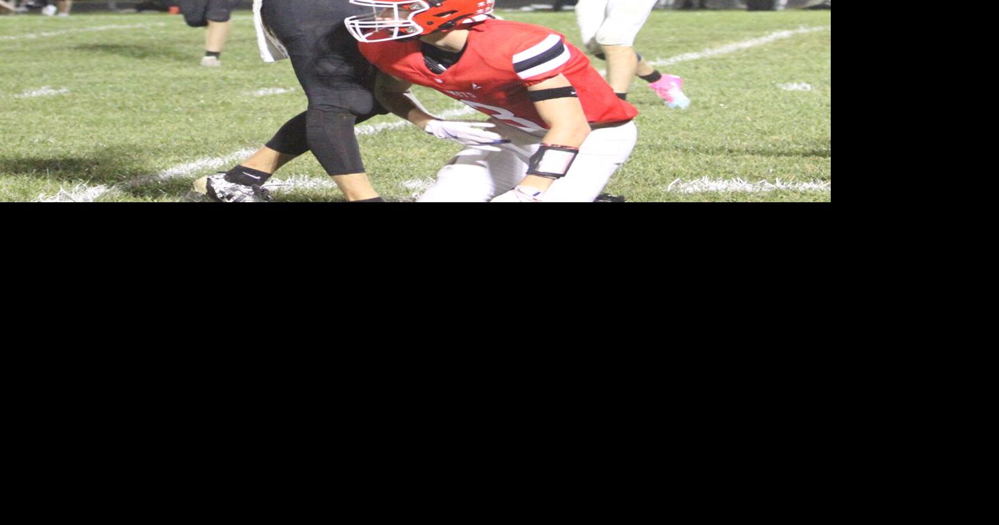 Prep football: Warriors pass Comets late