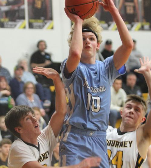 Boys Basketball Fifth Ranked Waco Soars Past Savages Improve To