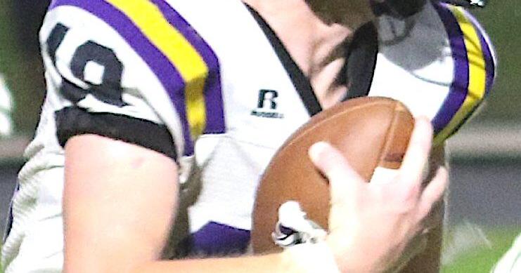 Prep football: Strong start lifts Wilton past Cobras