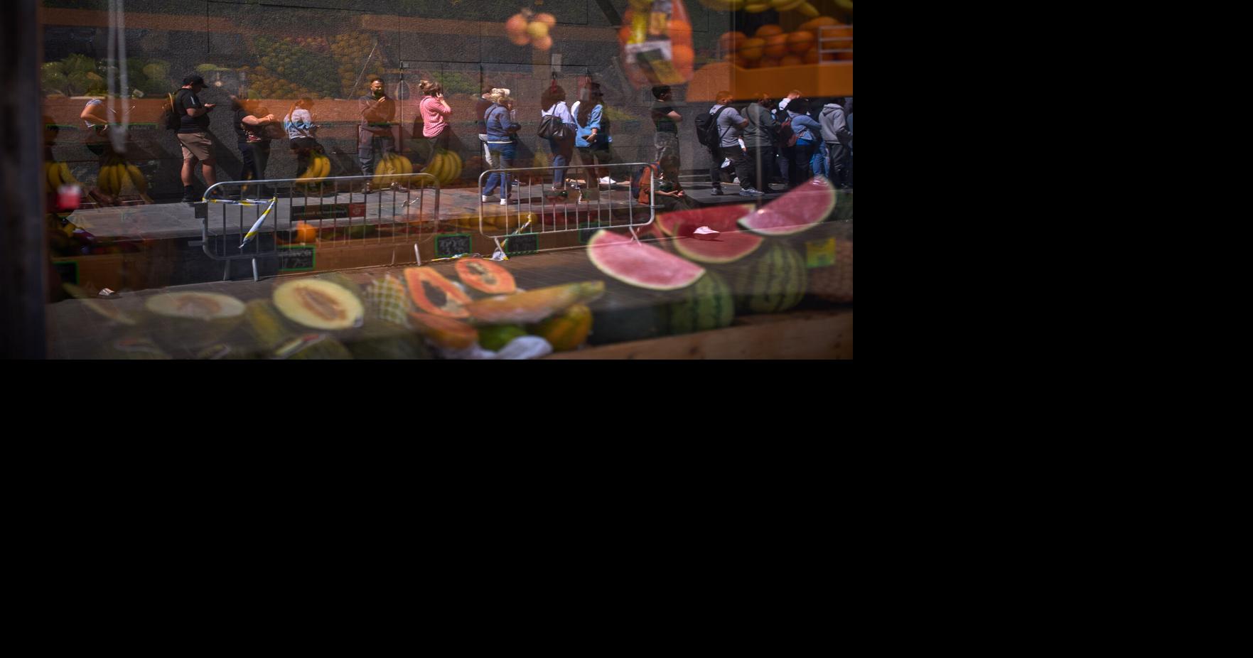 Migrants rush to apply under Spain’s new mass legalization program