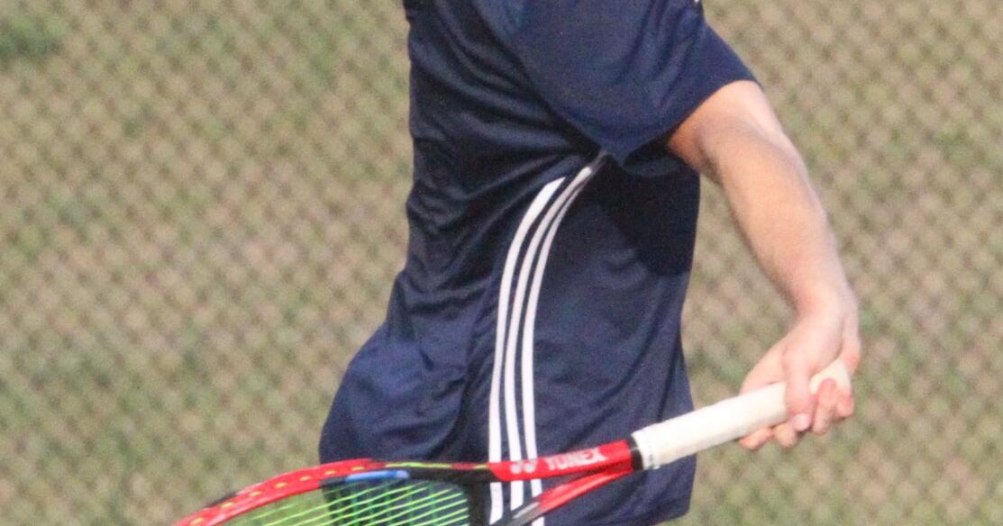 Staggs Tennis Tournament: Schmidt edges Henderson in fourth straight championship meeting