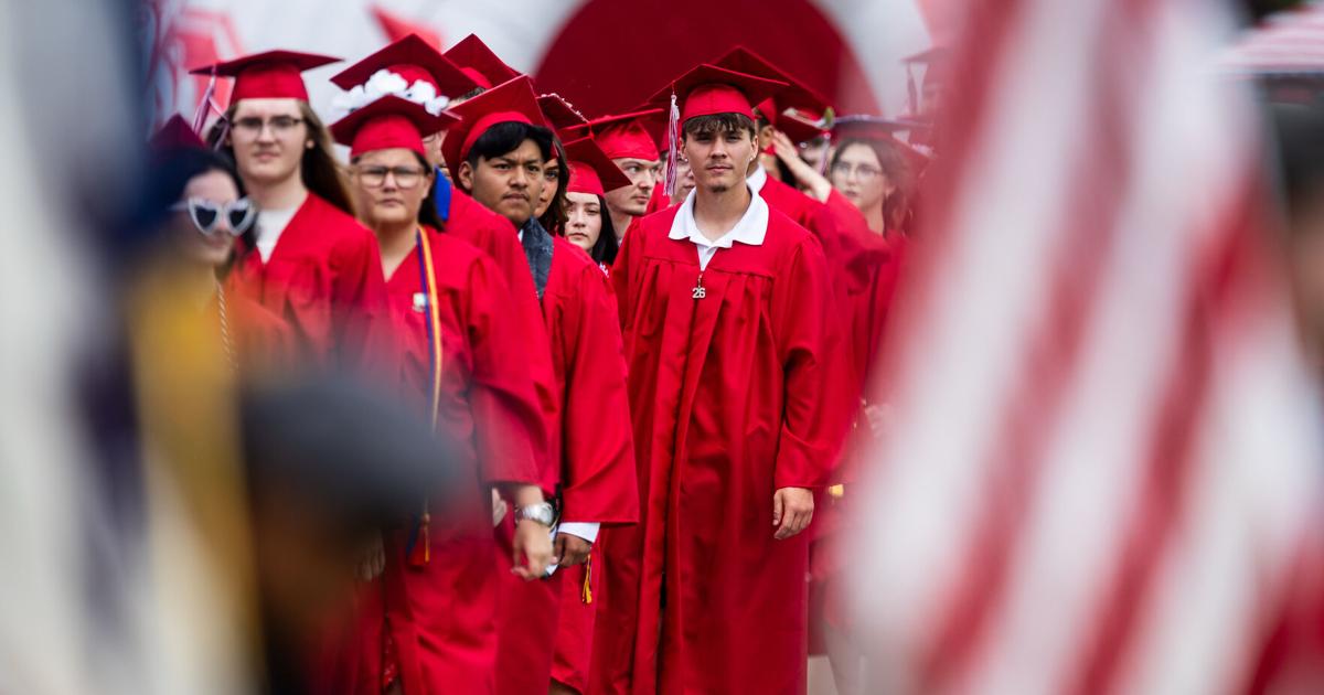 OHS sends off Class of 2026