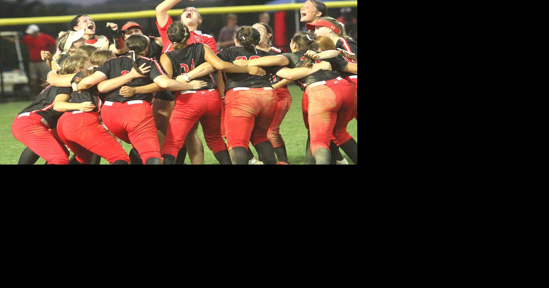 Prep softball: Comets clinch elusive state berth