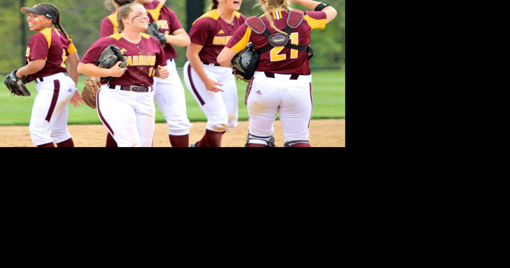 JUCO SOFTBALL Warriors win district title Local Sports