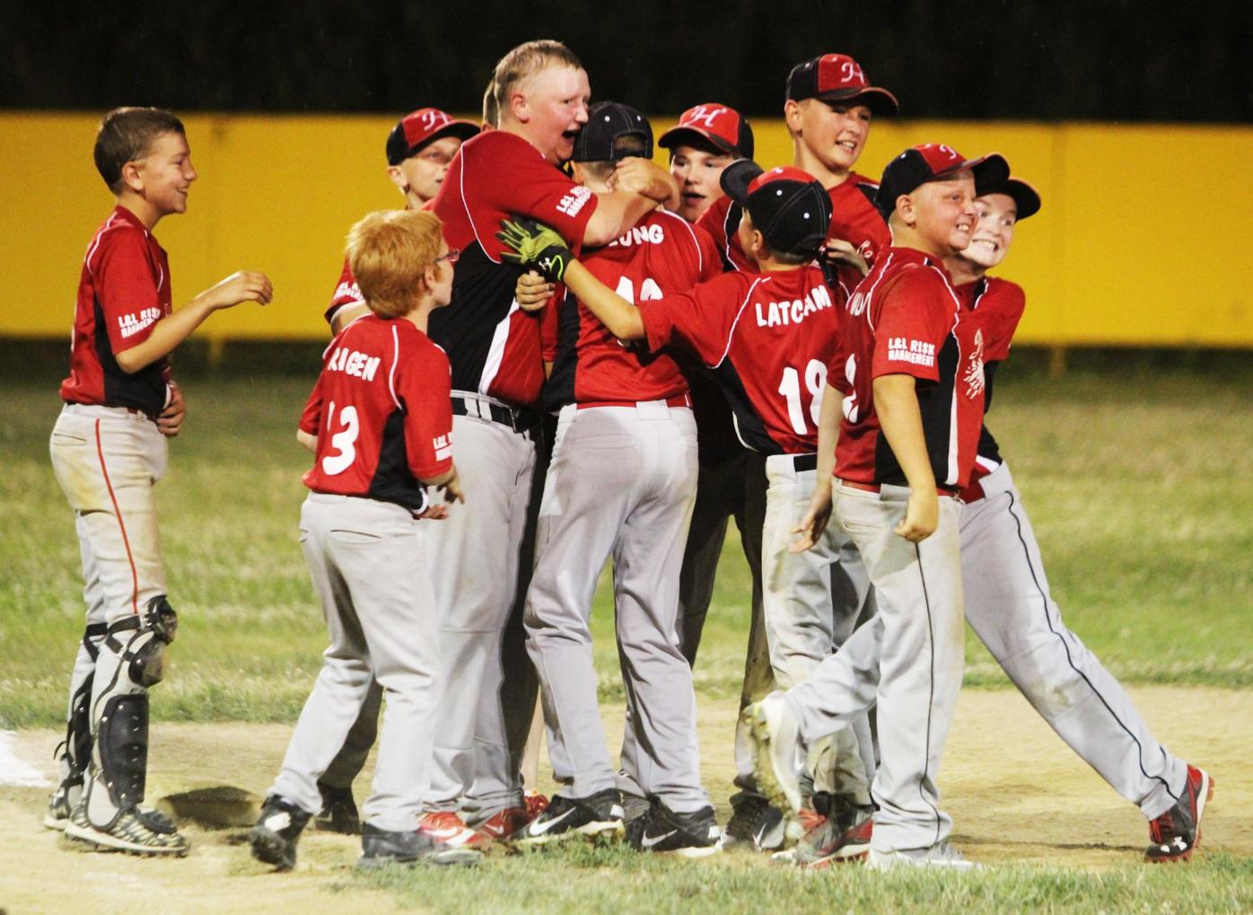 To The Fence Umpires At The Local Little League: Be Quiet & Watch